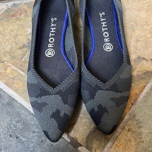 Rothy’s camo point flats size 10